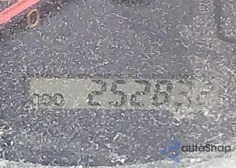 2005 Toyota Highlander V6 z USA, uszkodzony, nr VIN JTEEP21A250093658